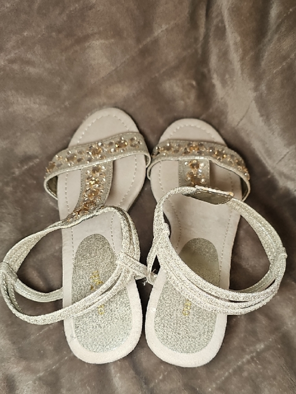 East 5th Violetta Silver Jeweled T-Strap Wedge Sandal Size 6.5 Womens - Picture 6 of 8